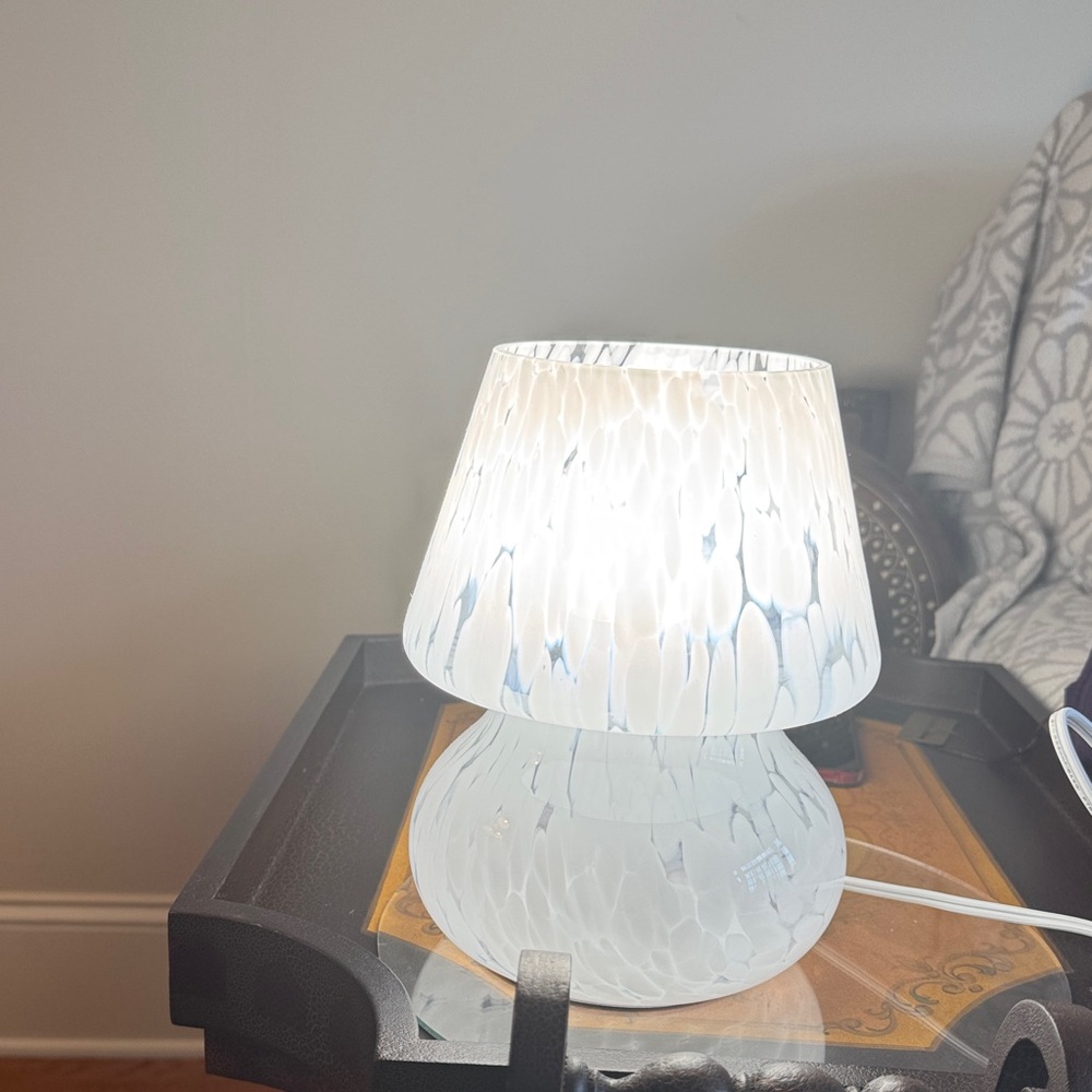 Modern White Glass Table Lamp - Picture 4 of 6